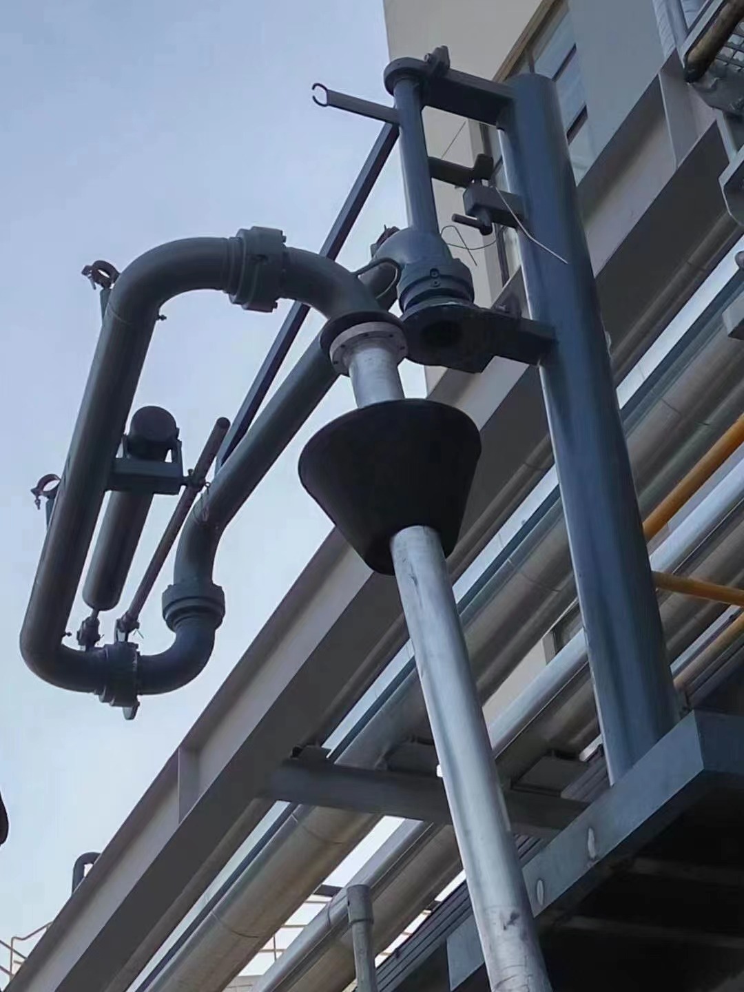 口碑好的装车鹤管机构对比(1) 图片